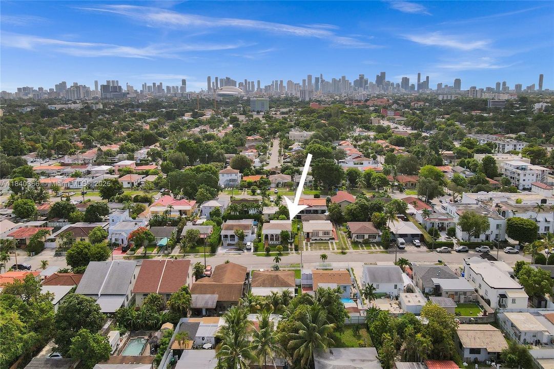 Vendido Recientemente: $475,000 (2 camas, 1 baños, 1150 Pies cuadrados)