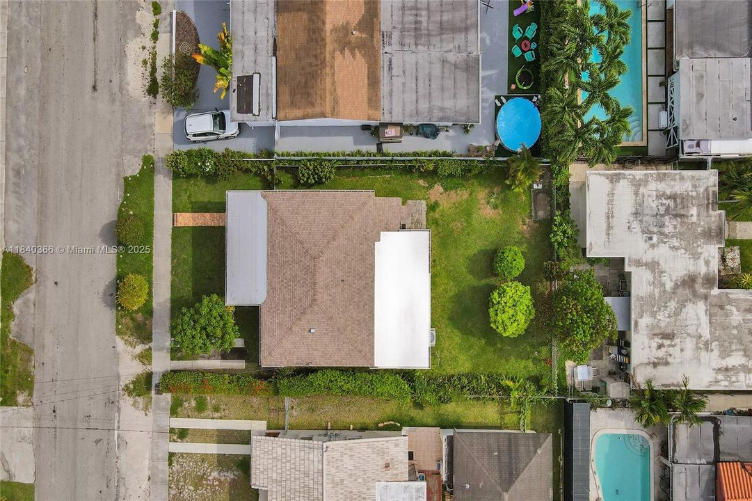 Vendido Recientemente: $475,000 (2 camas, 1 baños, 1150 Pies cuadrados)