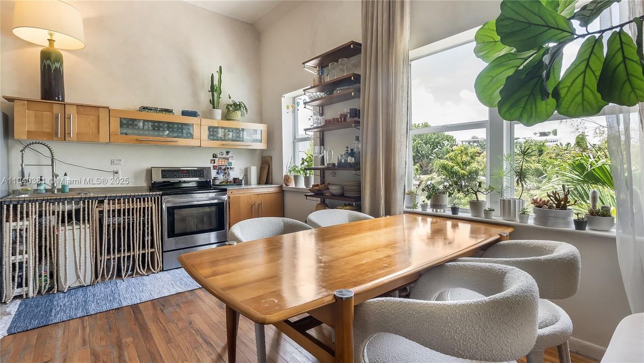 Recently Sold: $199,500 (0 beds, 1 baths, 485 Square Feet)