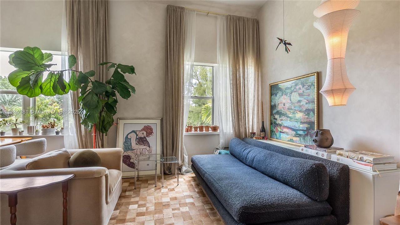 Recently Sold: $199,500 (0 beds, 1 baths, 485 Square Feet)