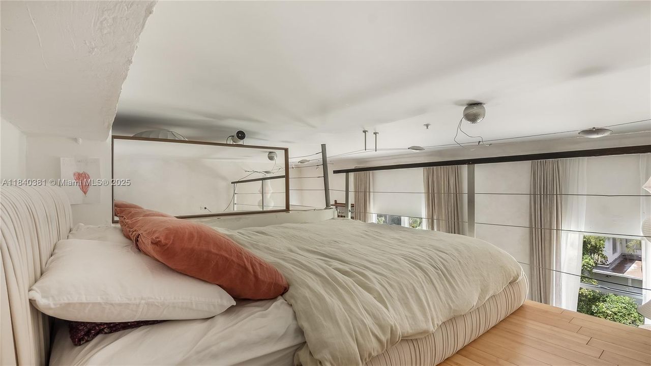 Recently Sold: $199,500 (0 beds, 1 baths, 485 Square Feet)