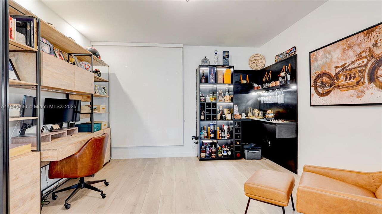 待售: $1,075,000 (2 贝兹, 2 浴室, 1474 平方英尺)