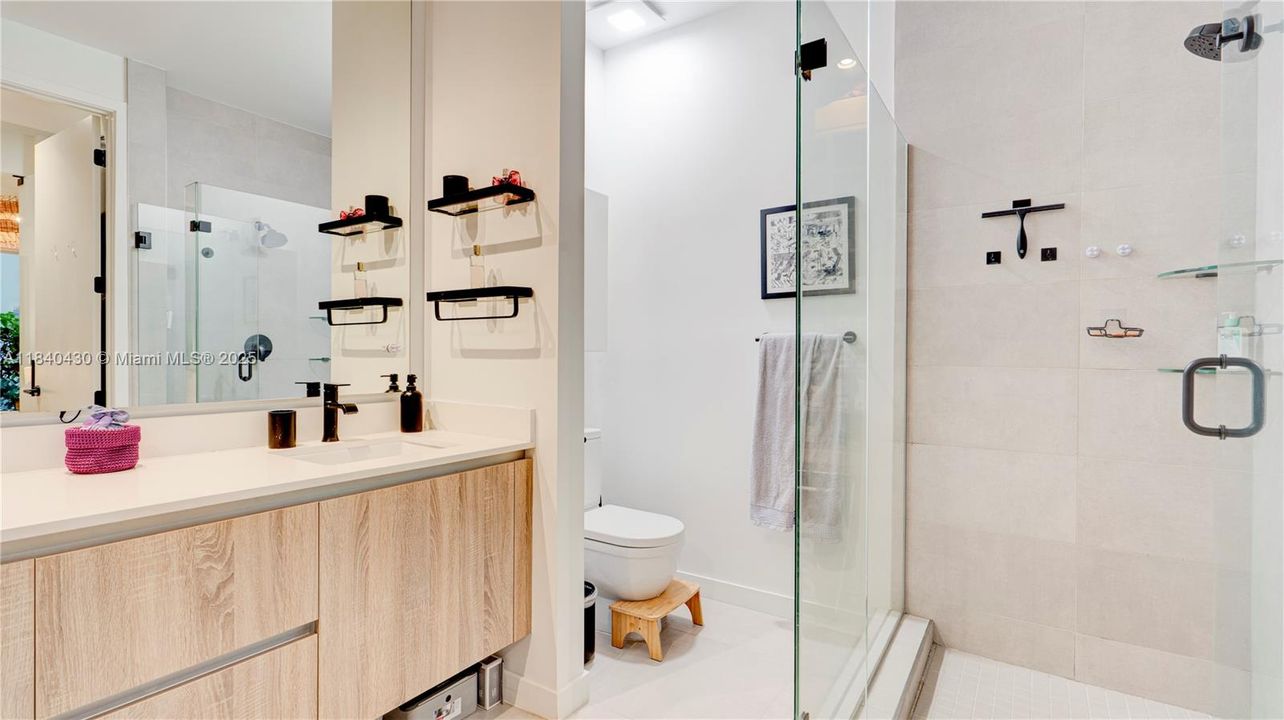 待售: $1,075,000 (2 贝兹, 2 浴室, 1474 平方英尺)