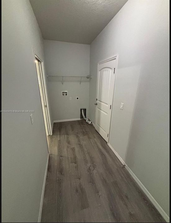 待售: $600,000 (0 贝兹, 0 浴室, 3006 平方英尺)