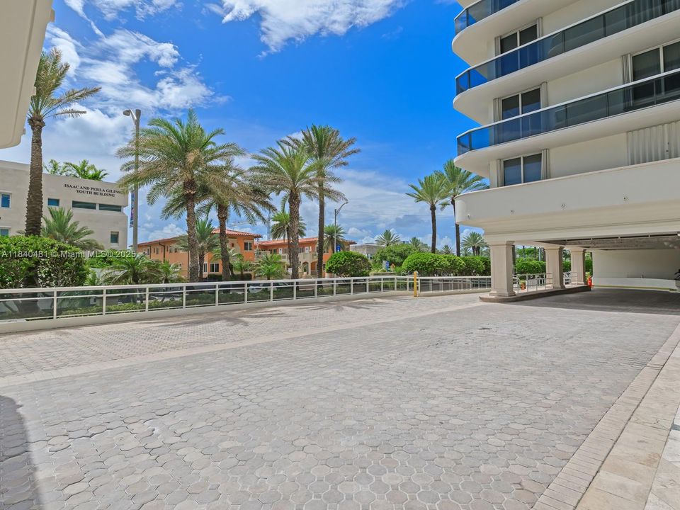 На продажу: $1,690,000 (3 спален, 3 ванн, 1750 Квадратных фут)