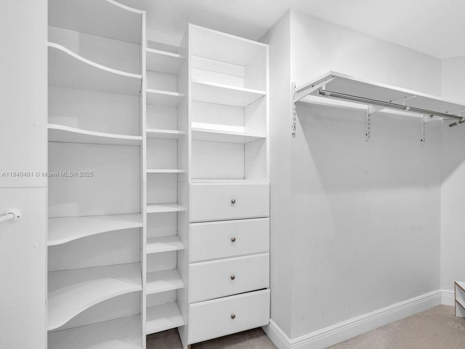 На продажу: $1,690,000 (3 спален, 3 ванн, 1750 Квадратных фут)