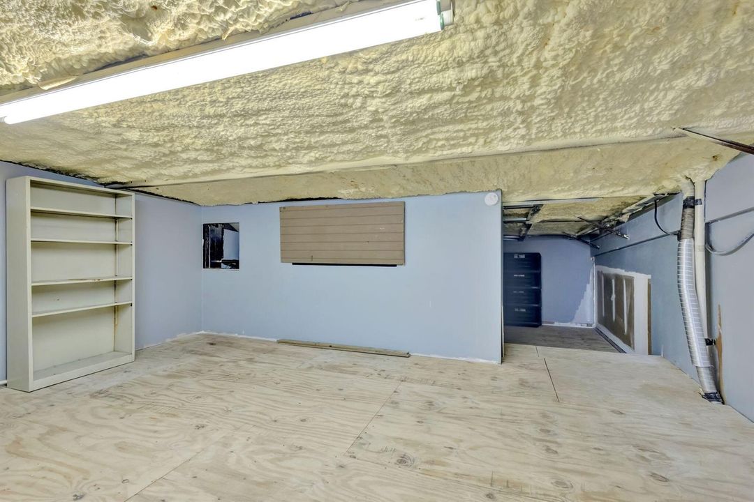 LOFT