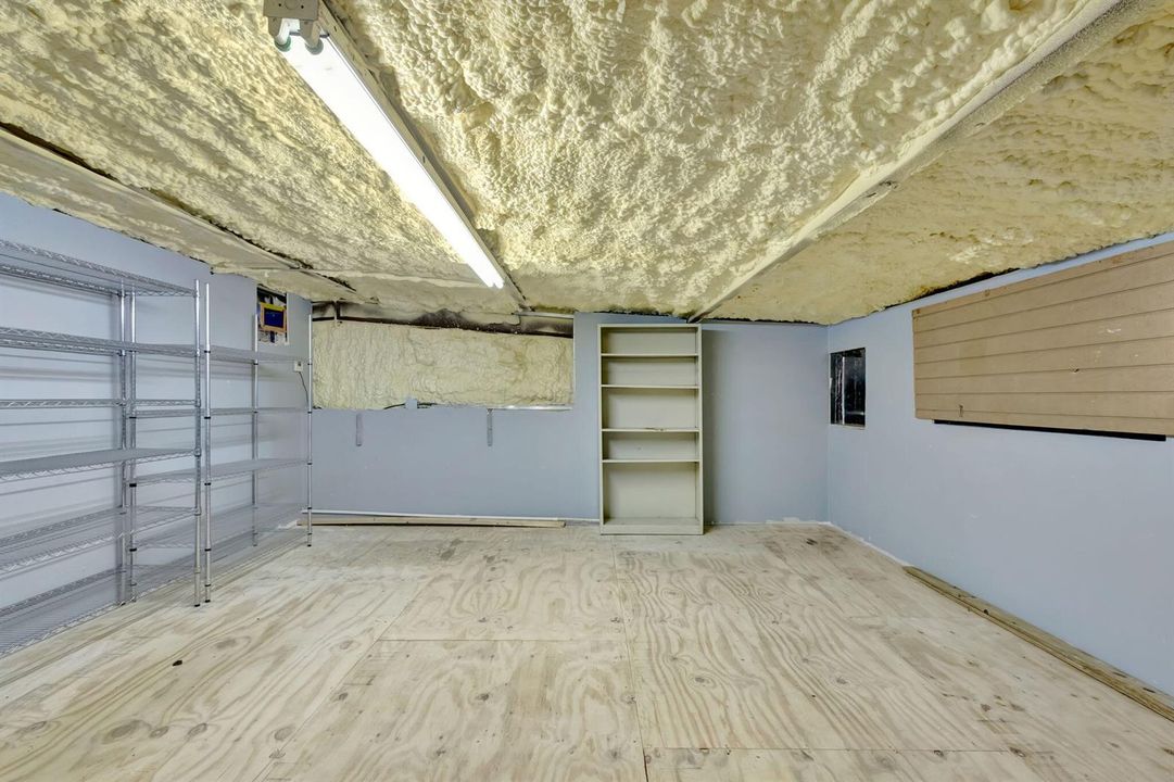 LOFT
