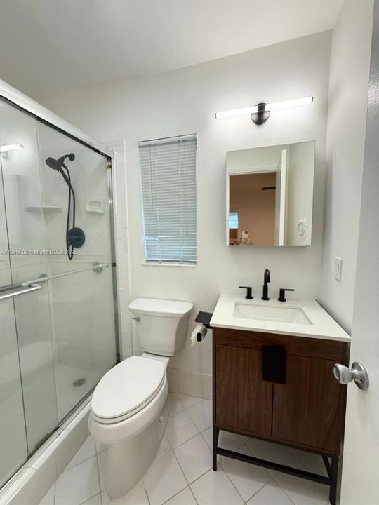 Recientemente alquilado: $3,299 (2 camas, 2 baños, 1890 Pies cuadrados)