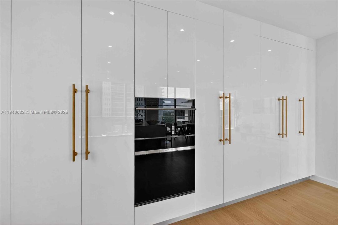 待售: $14,998,000 (4 贝兹, 4 浴室, 4812 平方英尺)