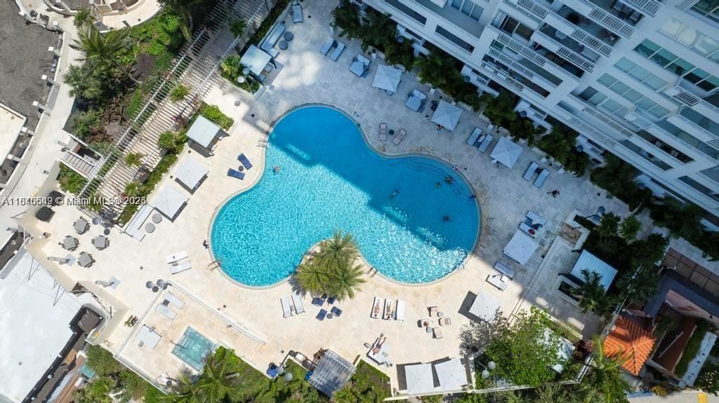 En Venta: $4,999,999 (3 camas, 3 baños, 2340 Pies cuadrados)