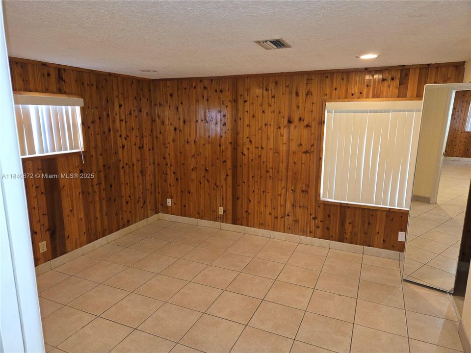 На продажу: $749,000 (3 спален, 2 ванн, 1875 Квадратных фут)