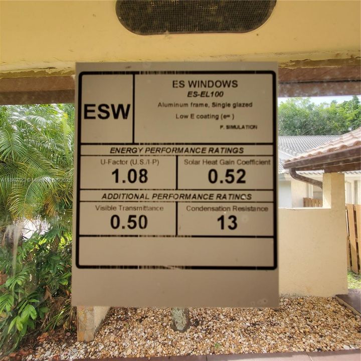 Active With Contract: $639,000 (3 beds, 2 baths, 1611 Square Feet)