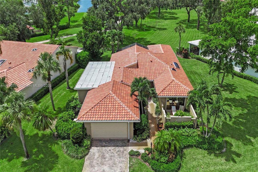 最近售出: $475,000 (2 贝兹, 2 浴室, 3158 平方英尺)