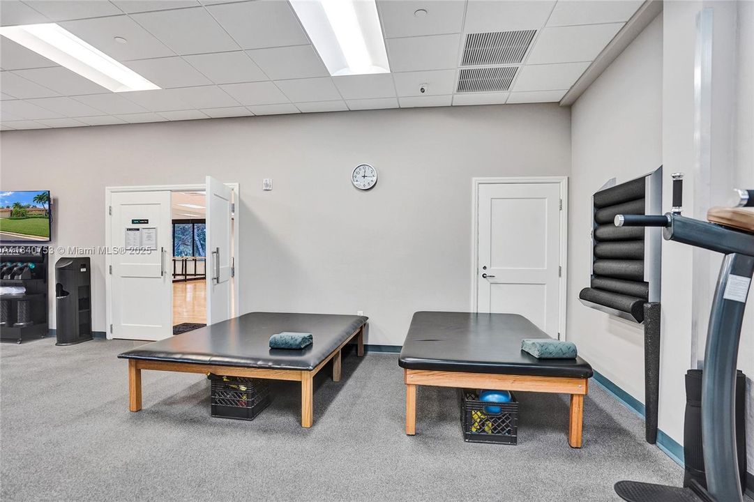 最近售出: $475,000 (2 贝兹, 2 浴室, 3158 平方英尺)