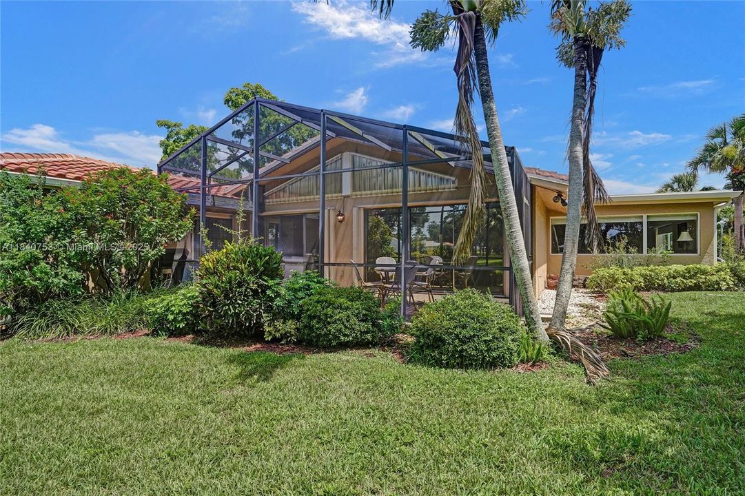 最近售出: $475,000 (2 贝兹, 2 浴室, 3158 平方英尺)