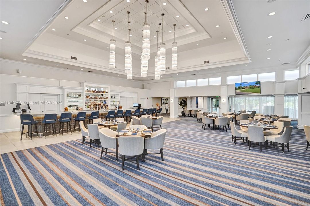 最近售出: $475,000 (2 贝兹, 2 浴室, 3158 平方英尺)