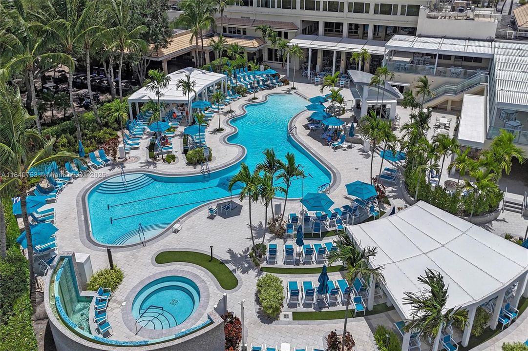 最近售出: $475,000 (2 贝兹, 2 浴室, 3158 平方英尺)