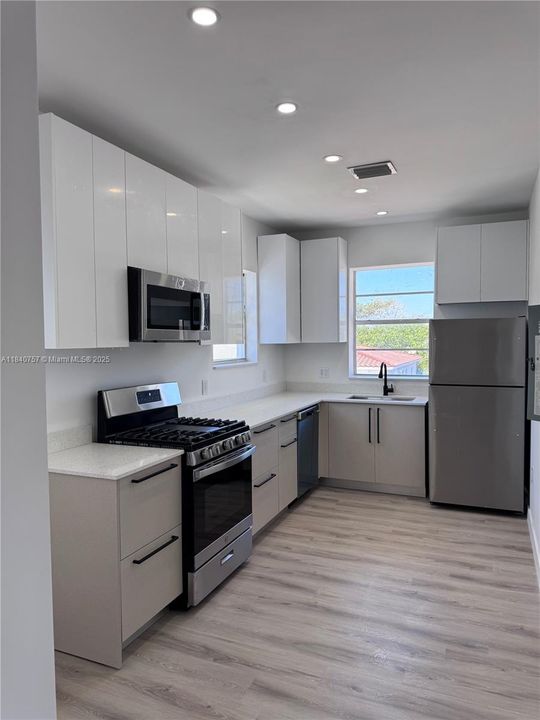 For Sale: $2,450,000 (0 beds, 0 baths, 4958 Square Feet)