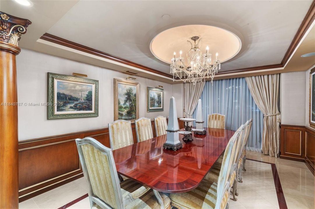 待售: $3,995,000 (5 贝兹, 6 浴室, 4281 平方英尺)