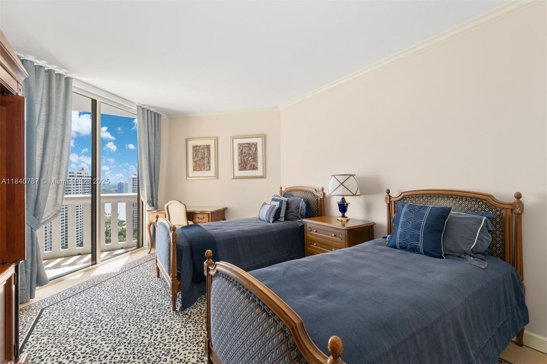 待售: $3,995,000 (5 贝兹, 6 浴室, 4281 平方英尺)