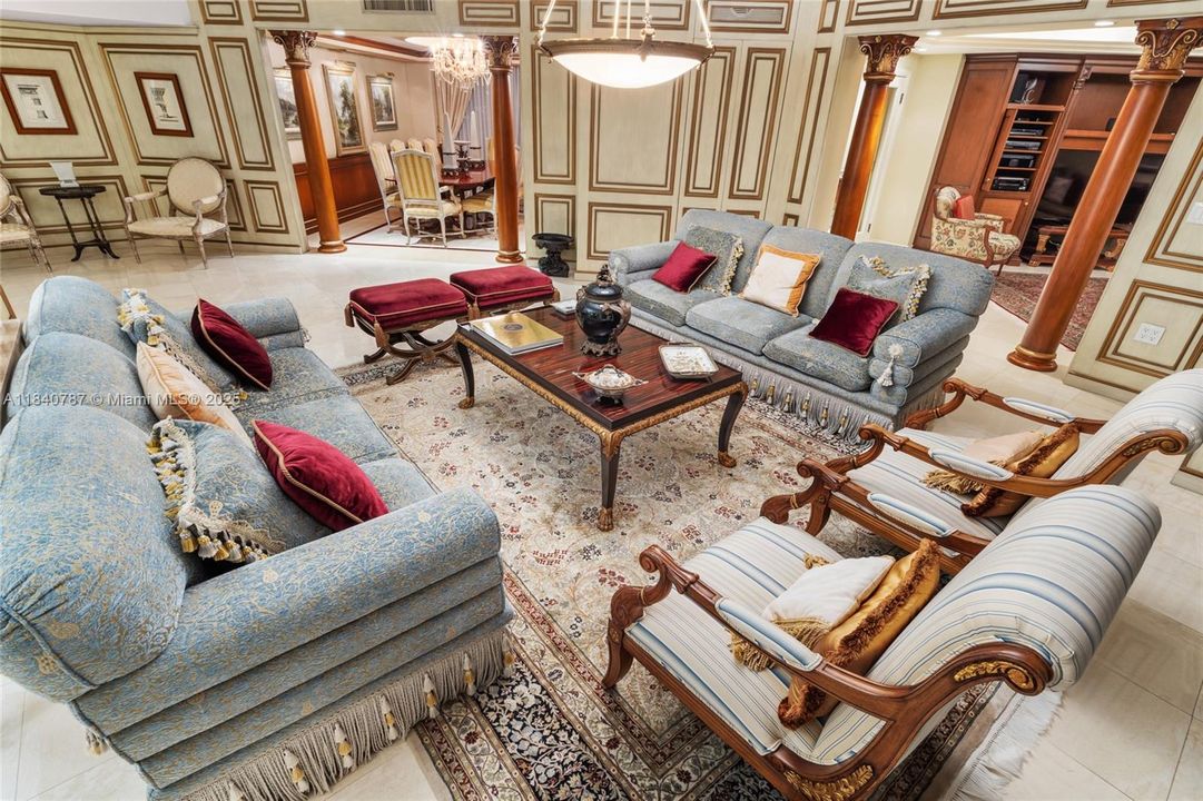 待售: $3,995,000 (5 贝兹, 6 浴室, 4281 平方英尺)