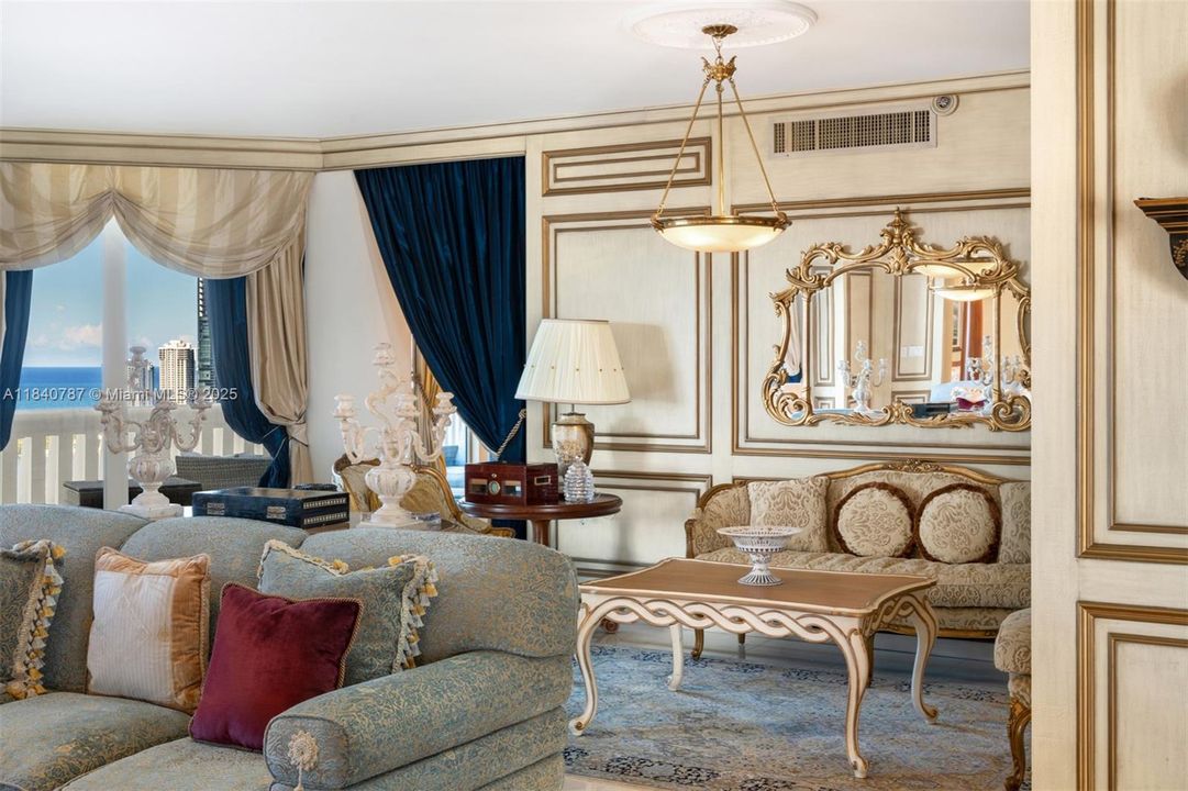 待售: $3,995,000 (5 贝兹, 6 浴室, 4281 平方英尺)