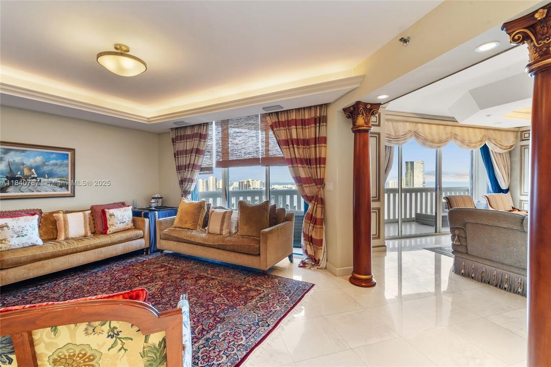 待售: $3,995,000 (5 贝兹, 6 浴室, 4281 平方英尺)