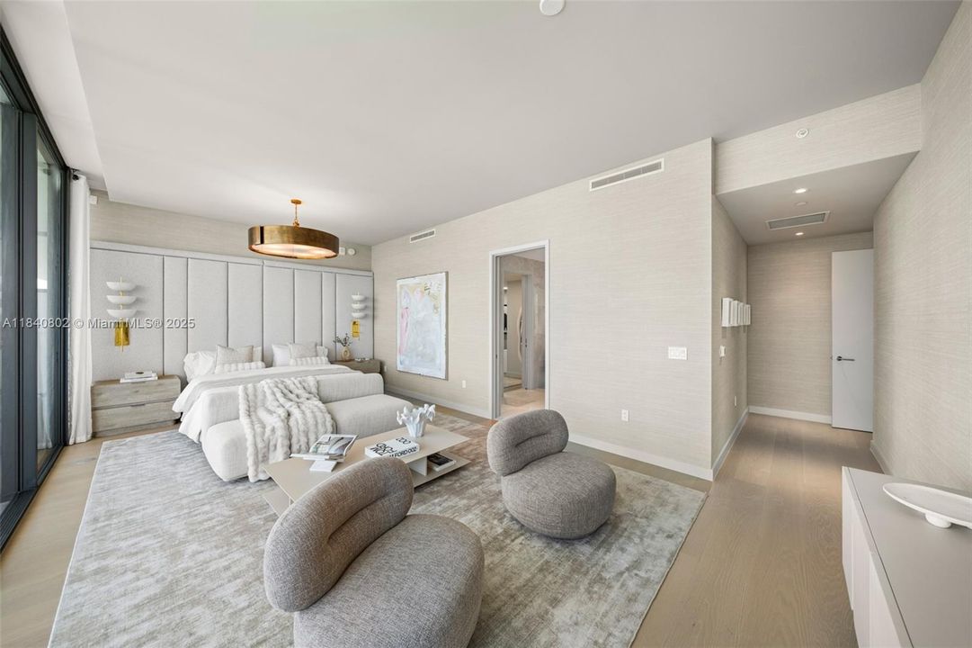 For Sale: $21,000,000 (5 beds, 6 baths, 6060 Square Feet)