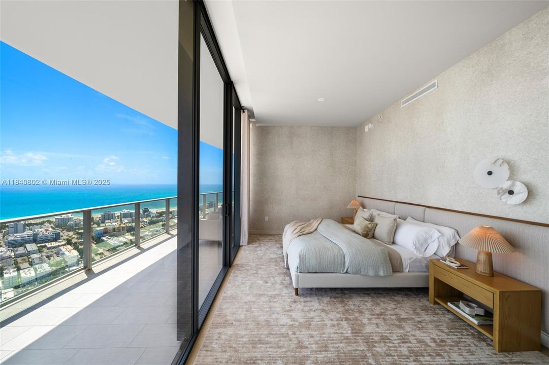 For Sale: $21,000,000 (5 beds, 6 baths, 6060 Square Feet)