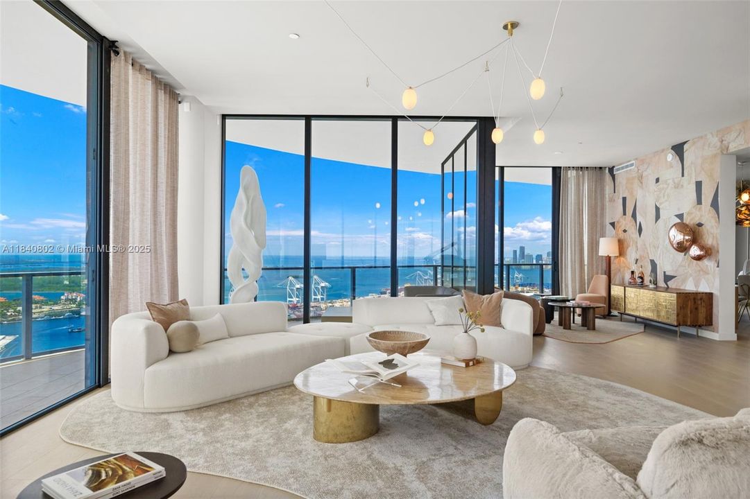 For Sale: $21,000,000 (5 beds, 6 baths, 6060 Square Feet)