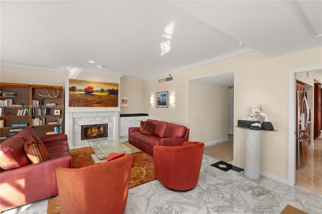 Recently Sold: $1,798,000 (3 beds, 2 baths, 2860 Square Feet)