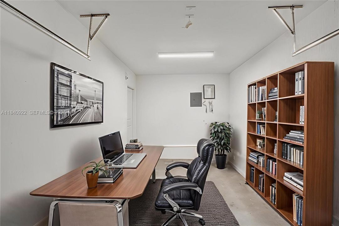 En Venta: $502,950 (3 camas, 2 baños, 1276 Pies cuadrados)