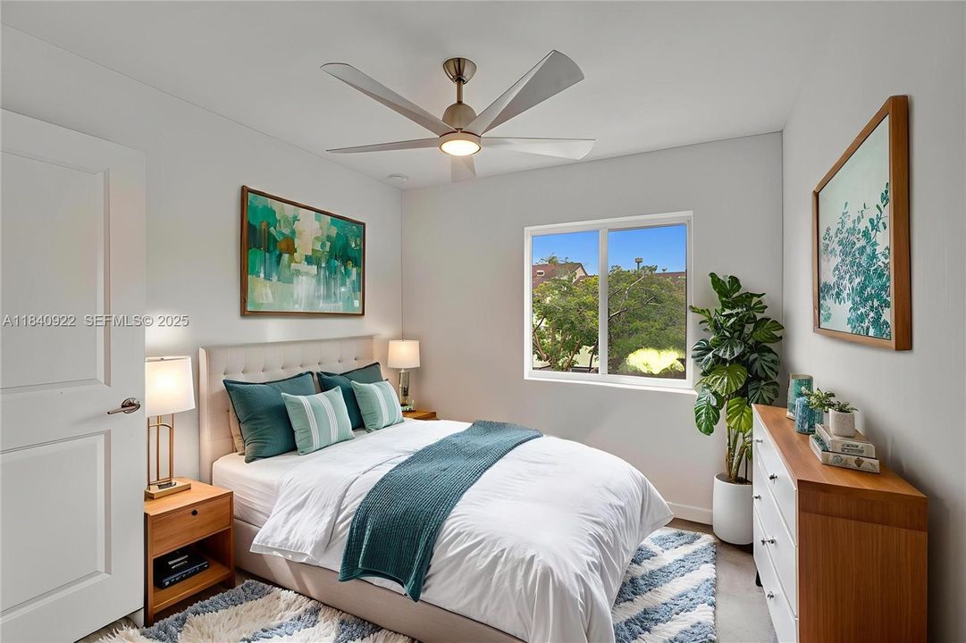 En Venta: $502,950 (3 camas, 2 baños, 1276 Pies cuadrados)