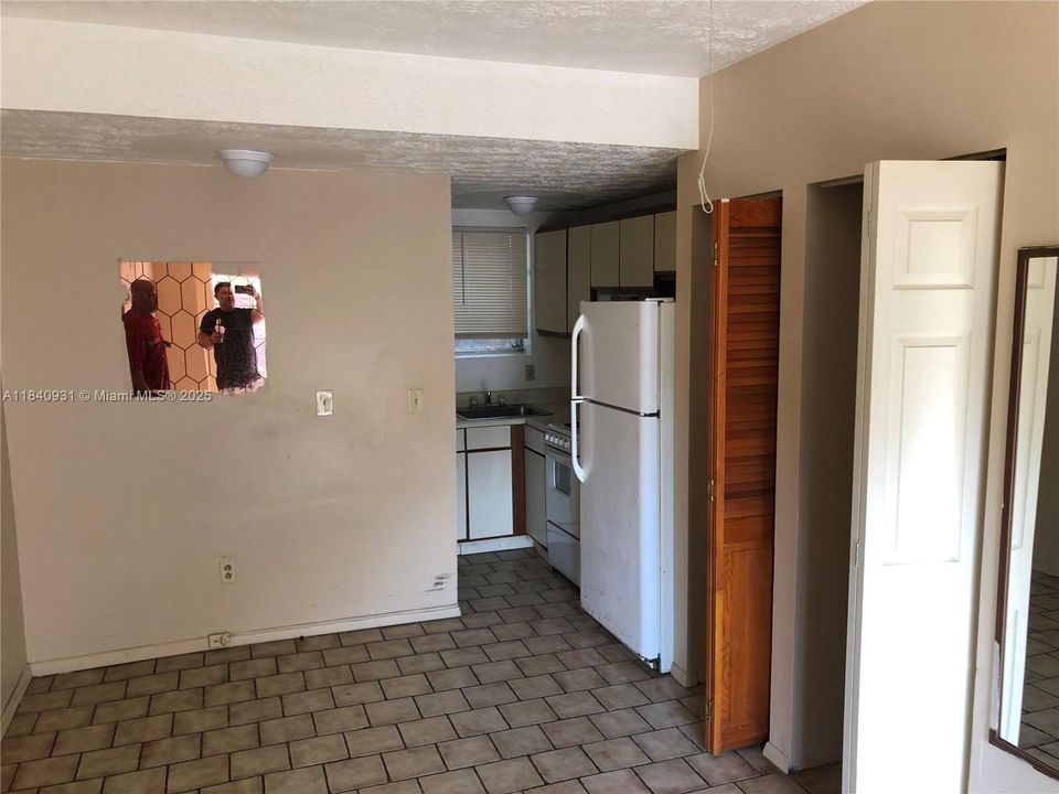 Active With Contract: $750,000 (0 beds, 0 baths, 3733 Square Feet)