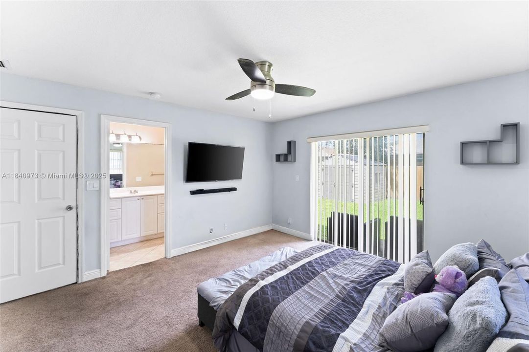 Recently Sold: $399,000 (3 beds, 2 baths, 1680 Square Feet)