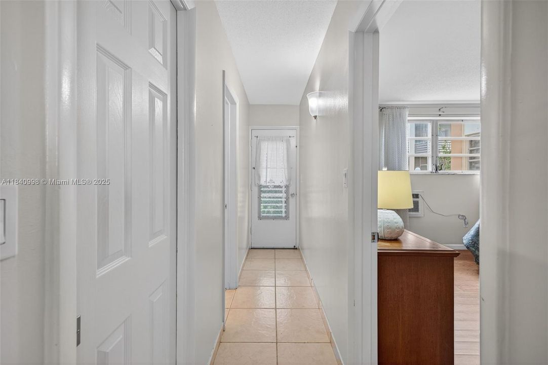 En Venta: $63,900 (1 camas, 1 baños, 688 Pies cuadrados)