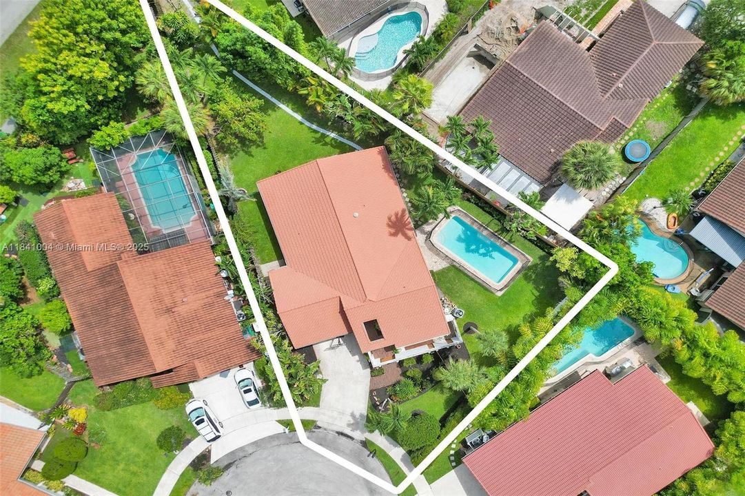 最近租的: $5,150 (4 贝兹, 2 浴室, 1684 平方英尺)