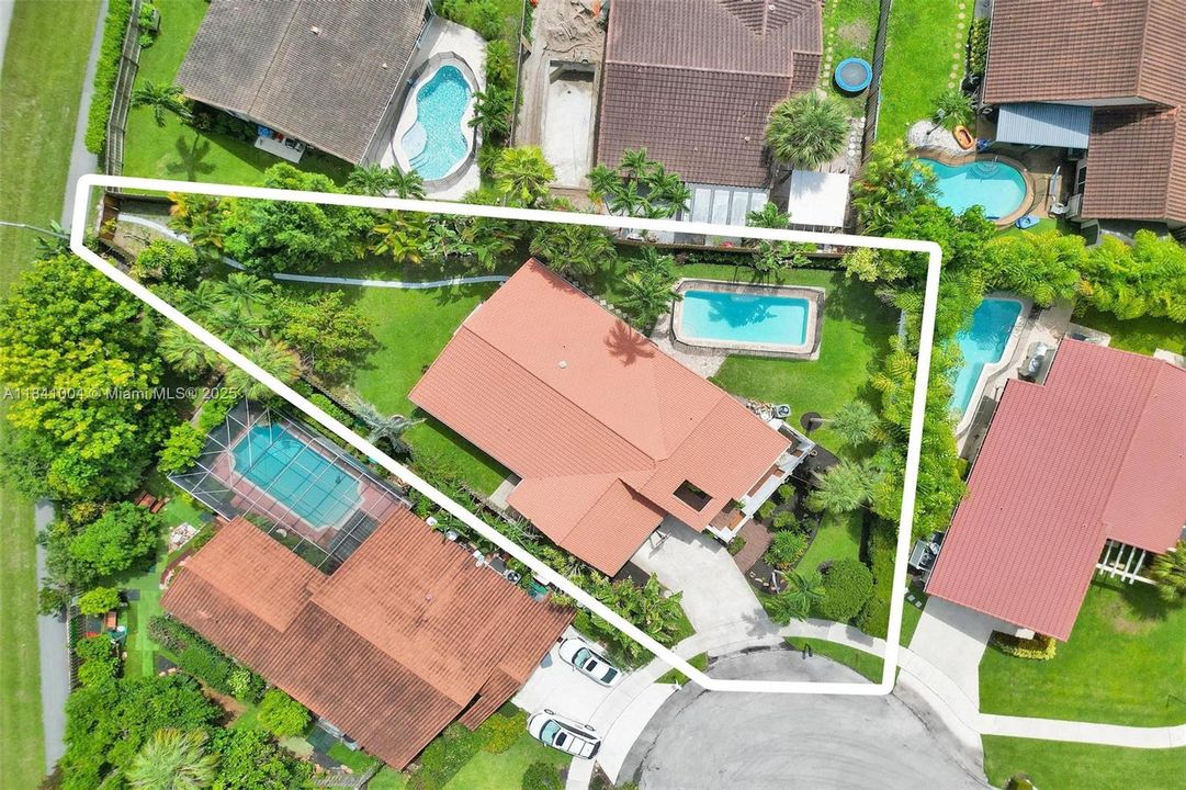 最近租的: $5,150 (4 贝兹, 2 浴室, 1684 平方英尺)