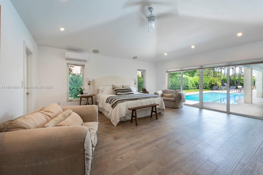 待售: $2,649,000 (5 贝兹, 5 浴室, 3605 平方英尺)