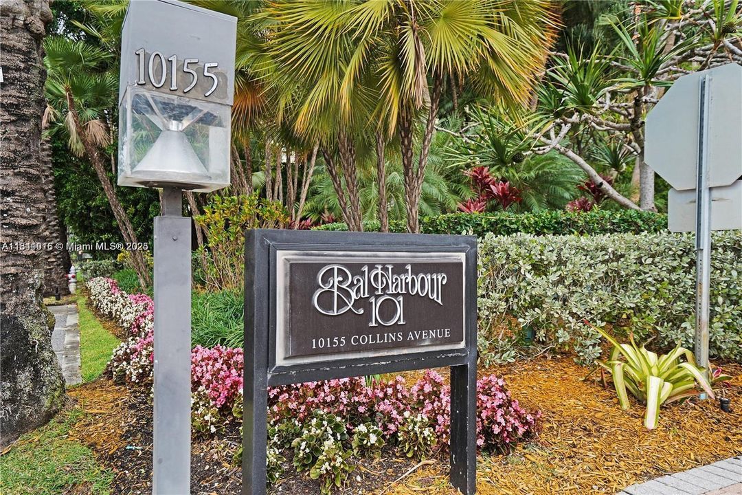 待售: $2,100,000 (2 贝兹, 3 浴室, 2540 平方英尺)