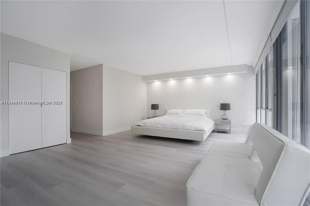 待售: $2,100,000 (2 贝兹, 3 浴室, 2540 平方英尺)