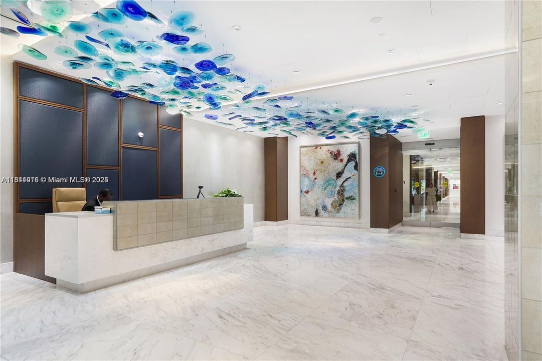 待售: $2,100,000 (2 贝兹, 3 浴室, 2540 平方英尺)