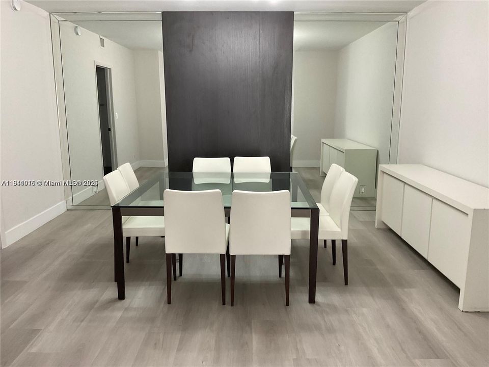 待售: $2,100,000 (2 贝兹, 3 浴室, 2540 平方英尺)