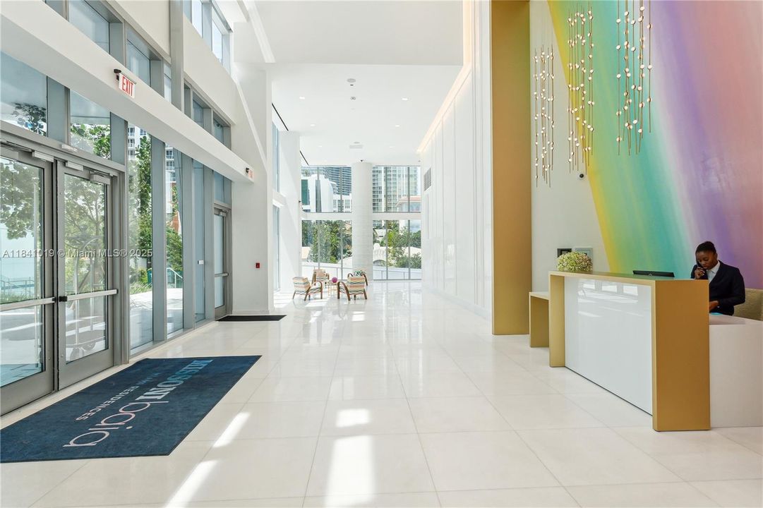 For Sale: $1,775,000 (2 beds, 2 baths, 1910 Square Feet)