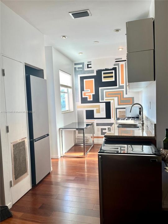 En Venta: $275,000 (1 camas, 1 baños, 520 Pies cuadrados)