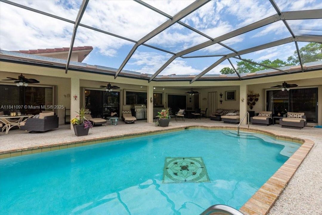 Recently Sold: $1,150,000 (4 beds, 3 baths, 3073 Square Feet)