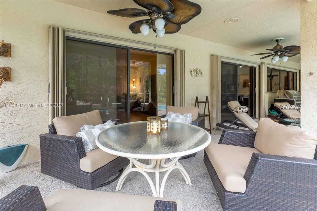 Recently Sold: $1,150,000 (4 beds, 3 baths, 3073 Square Feet)