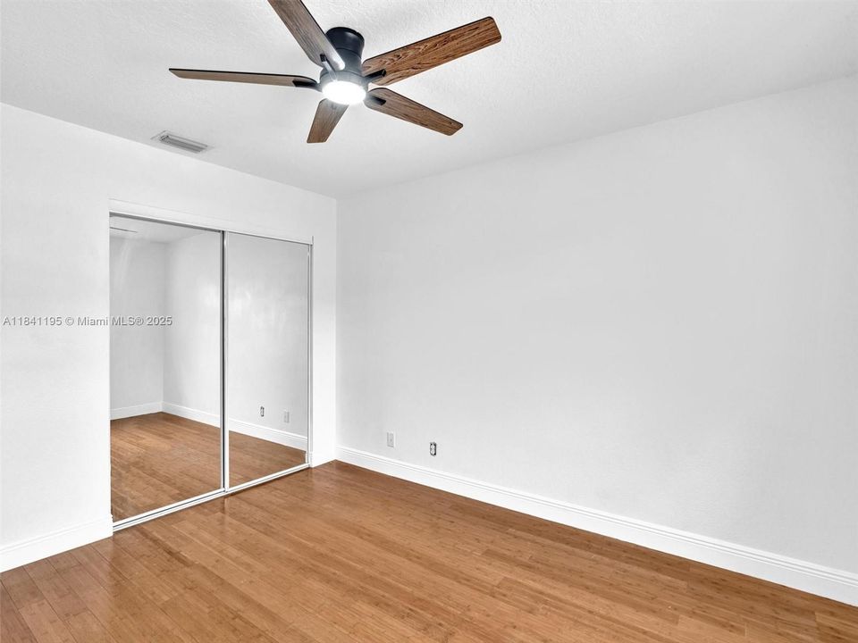 Recently Rented: $3,600 (3 beds, 2 baths, 1653 Square Feet)