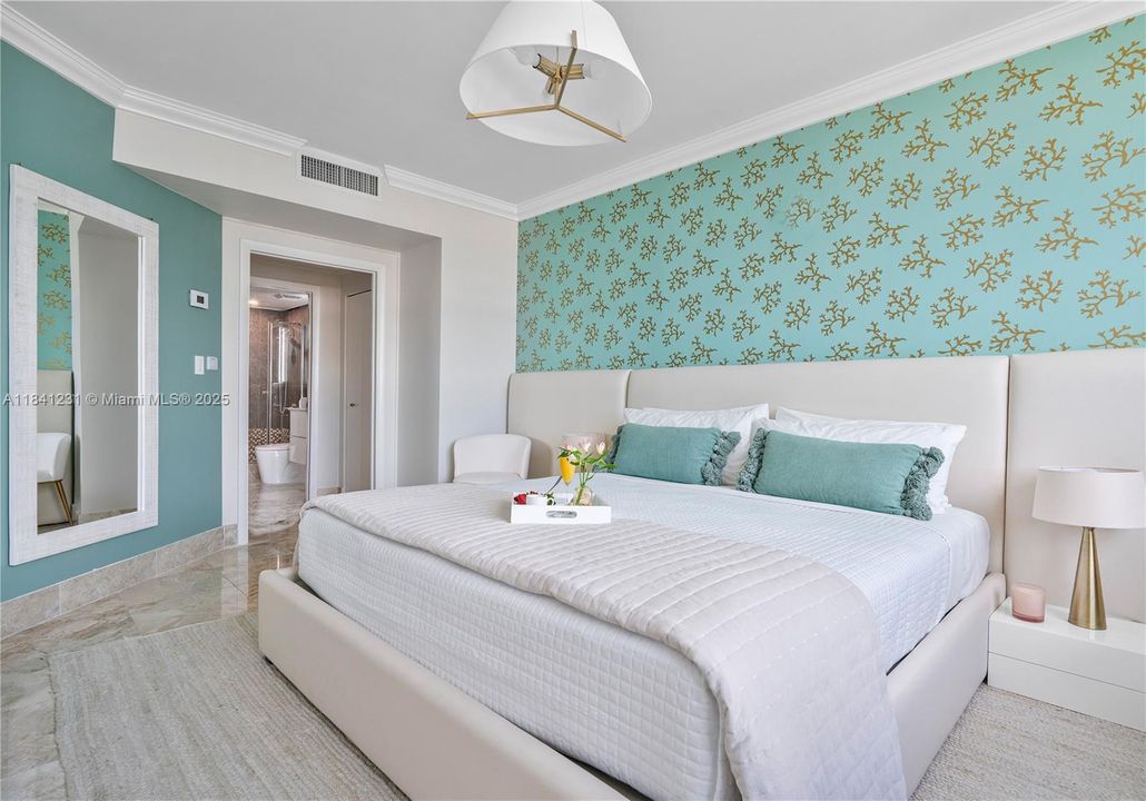 Recently Sold: $1,299,000 (2 beds, 2 baths, 1098 Square Feet)